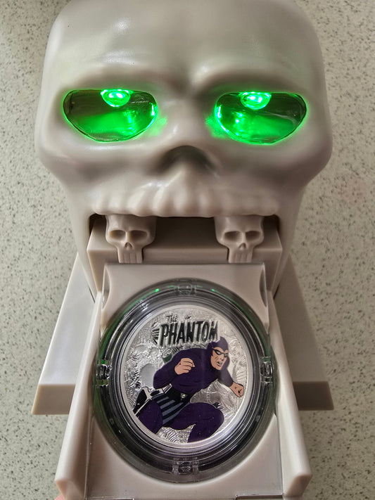 Phantom 80th Anniversary coloured 1oz - light up skull cave