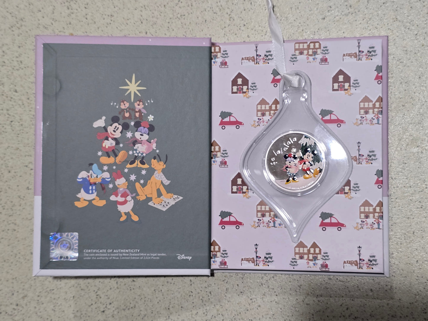 Disney Merry Christmas 1oz - NZMint