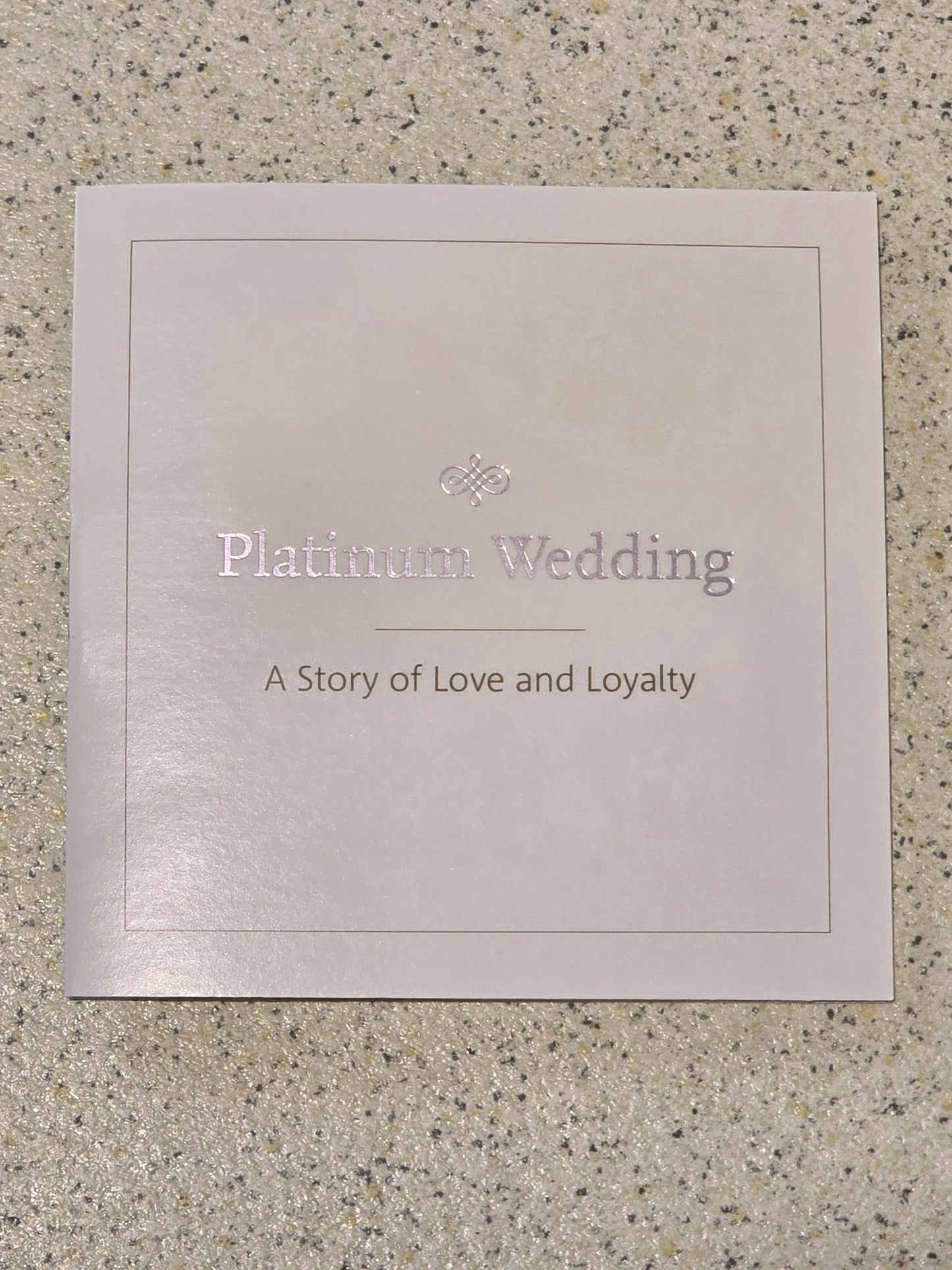 Platnium Wedding Anniversary £5 silver proof UK 2017