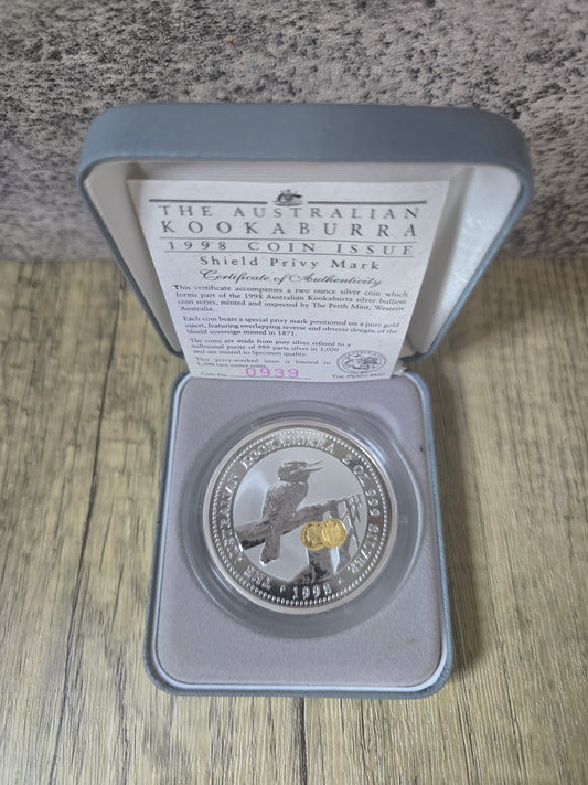 1998 Kookaburra 2oz Shield Privy insert