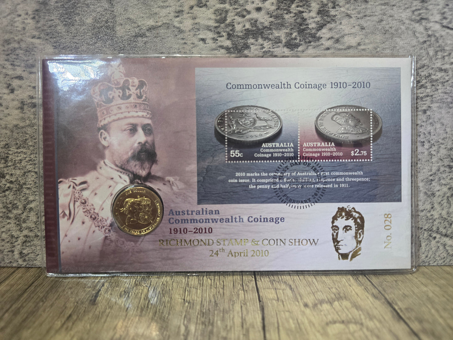 Commonwealth Coinage $1 Richmond Show 2010 Gold OVP
