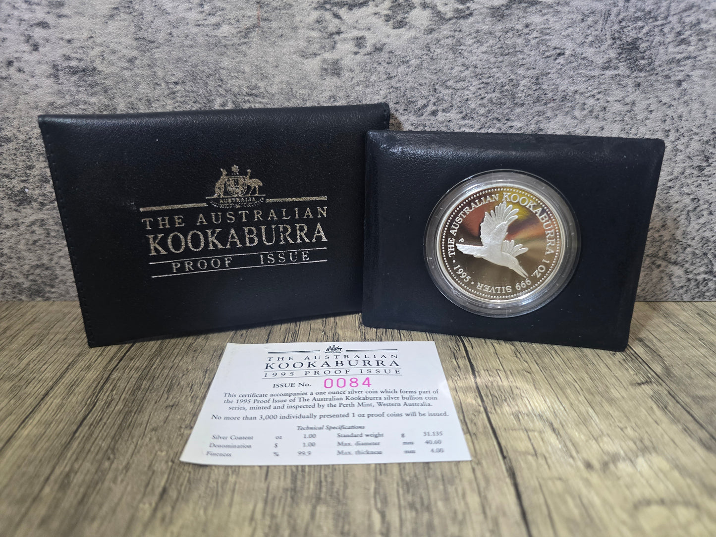 Kookaburra 1oz proof, black wallet pouch, 1995
