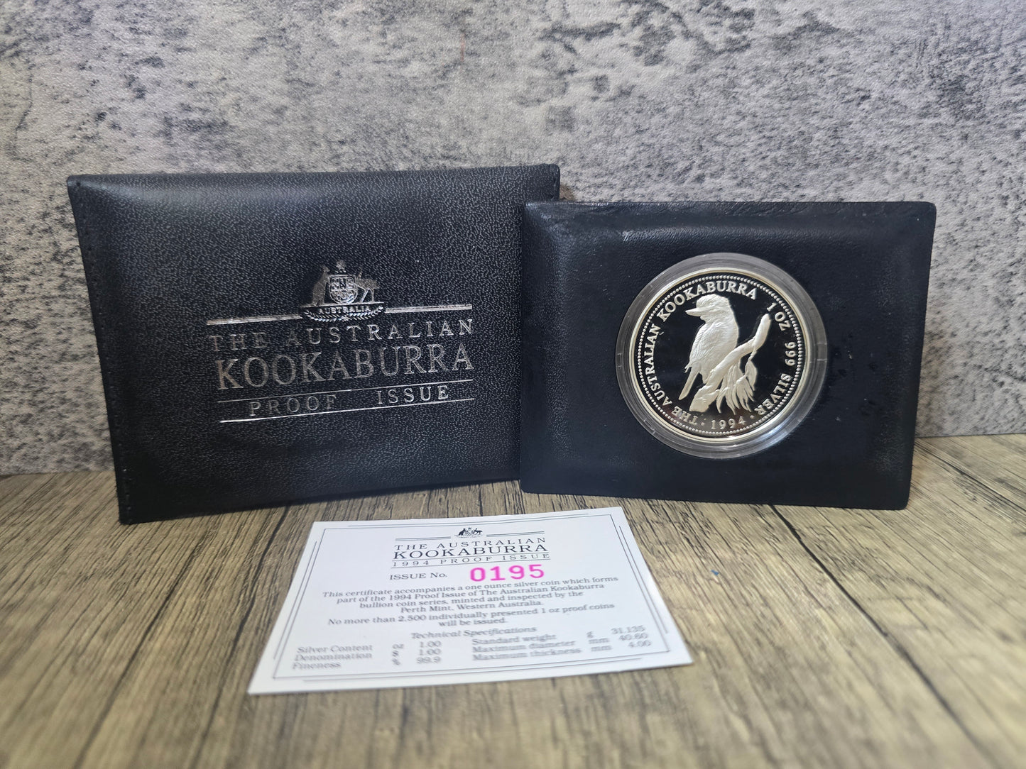 Kookaburra 1oz proof, black wallet pouch, 1994