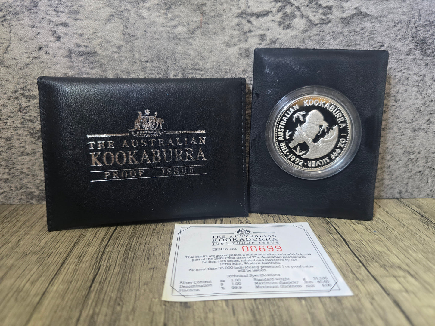 Kookaburra 1oz proof, black wallet pouch, 1992
