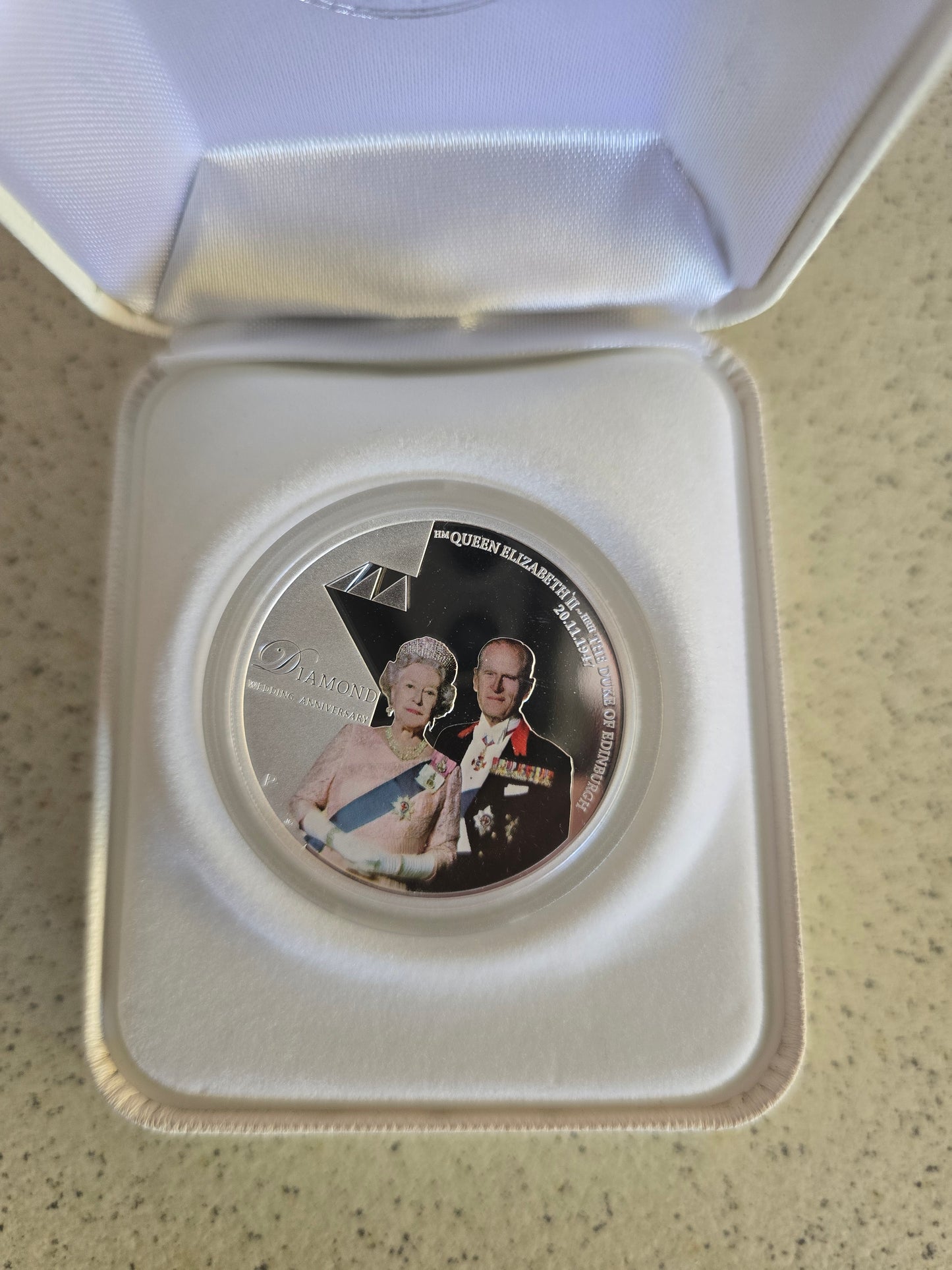 Queen Elizabeth & Duke of Edinburgh Diamond Wedding Anniversary Proof 1oz 2007