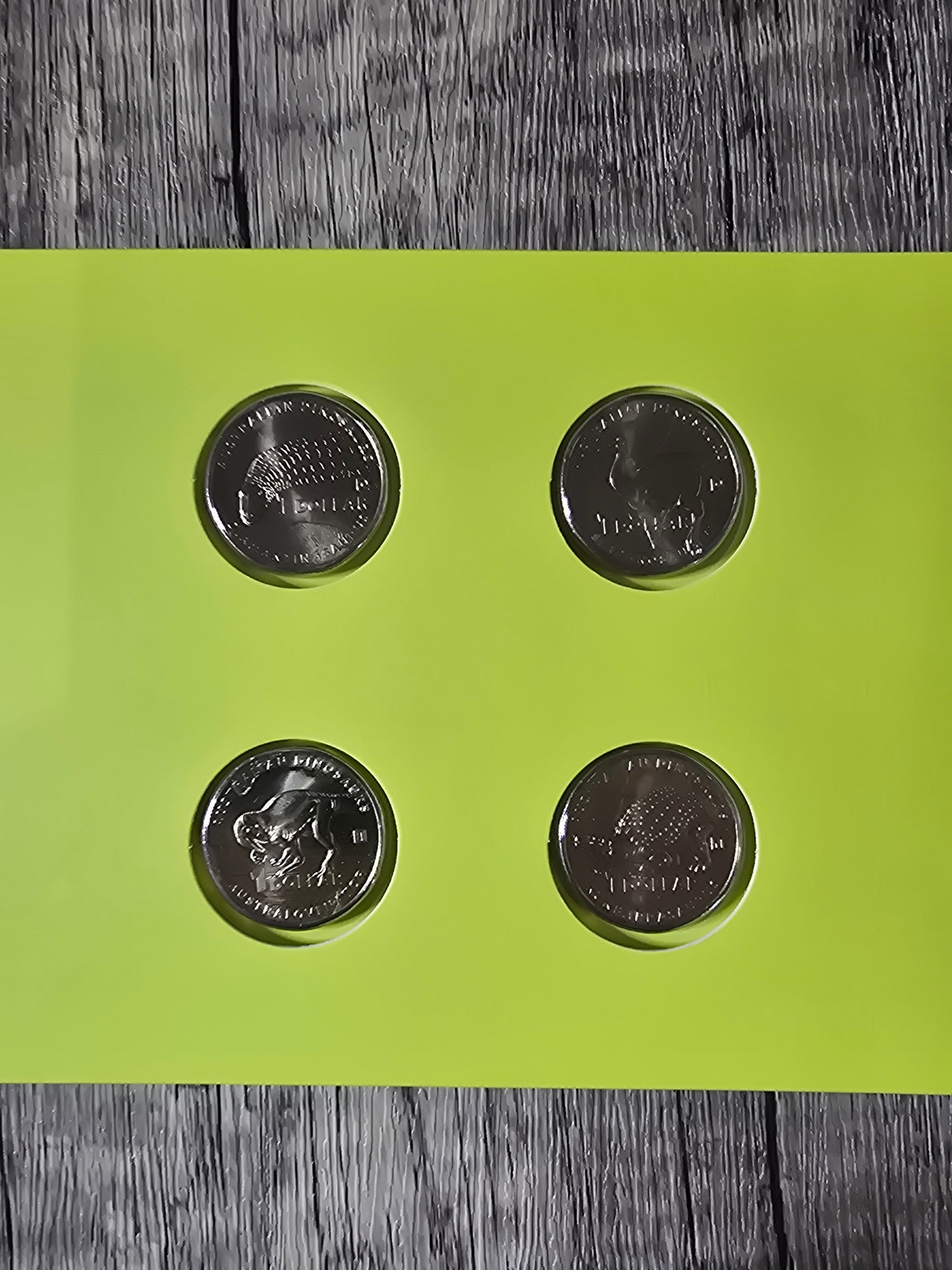 Dinosaur UNC privy 4-coin set 2022