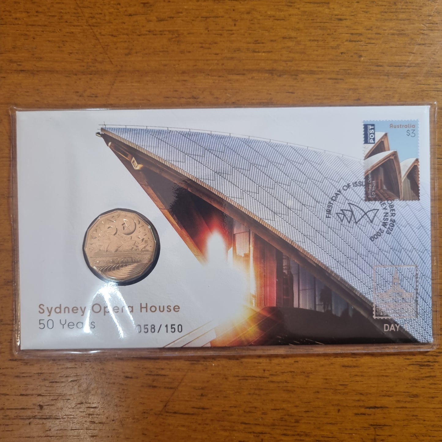Sydney Opera House - Brisbane Stamp and Coin Show OVP & Mini Sheet Set 2023