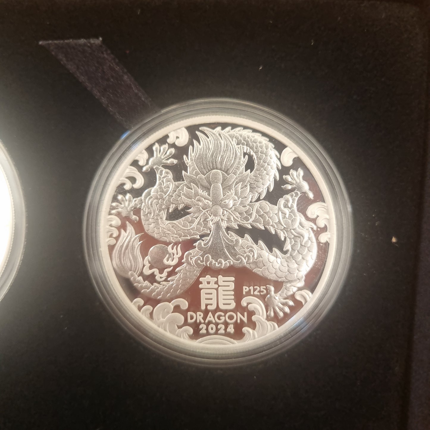 Lunar Series III Dragon Trio Proof Set (gild, colour, proof 1oz)