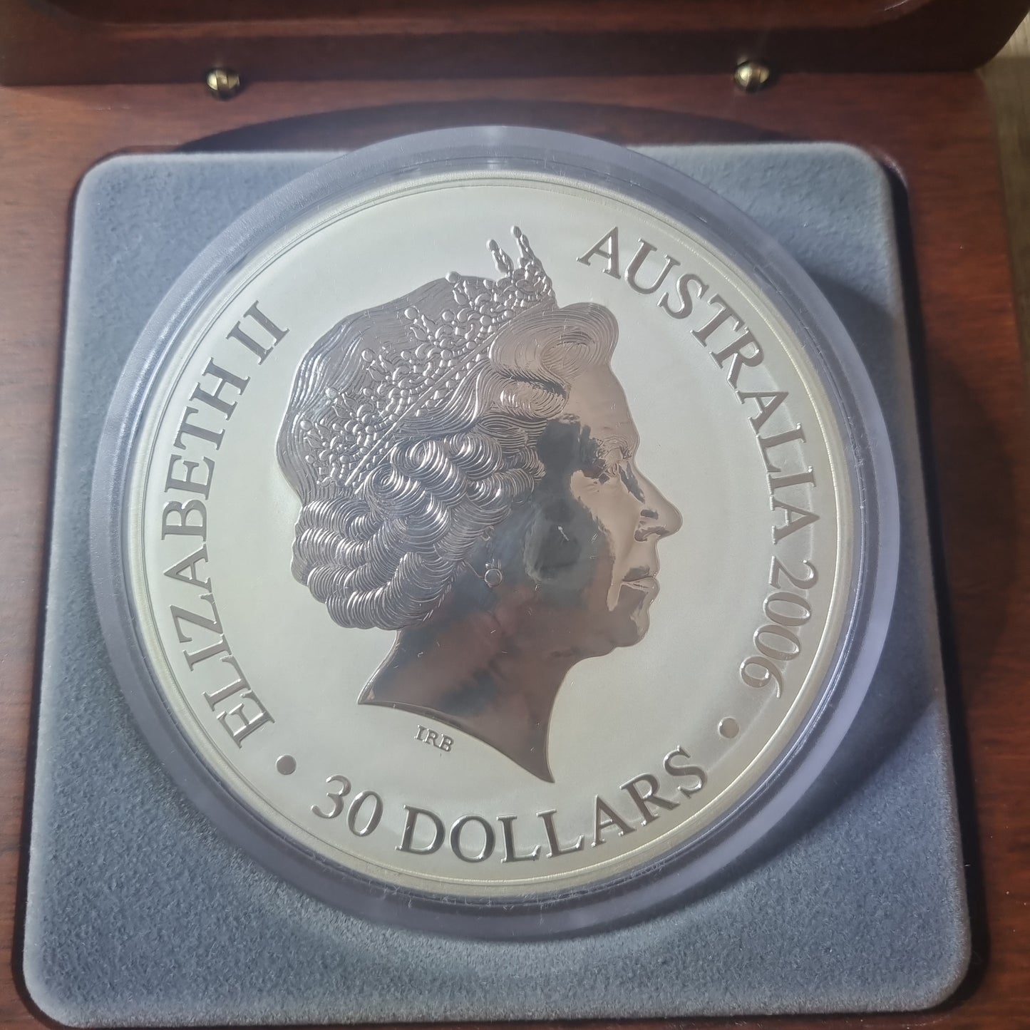 Melbourne 2006 Commonwealth Games 1kg Silver $30