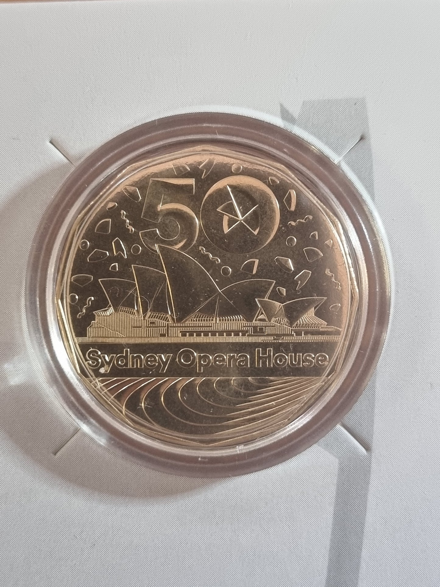 Sydney Opera House 50c UNC