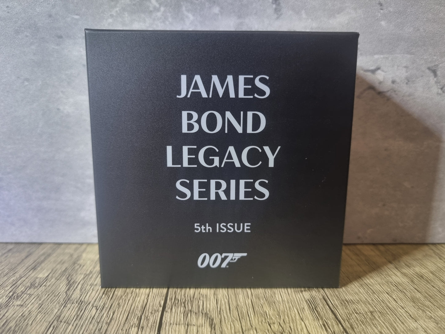 James Bond "007" Legacy Series 1oz 2024