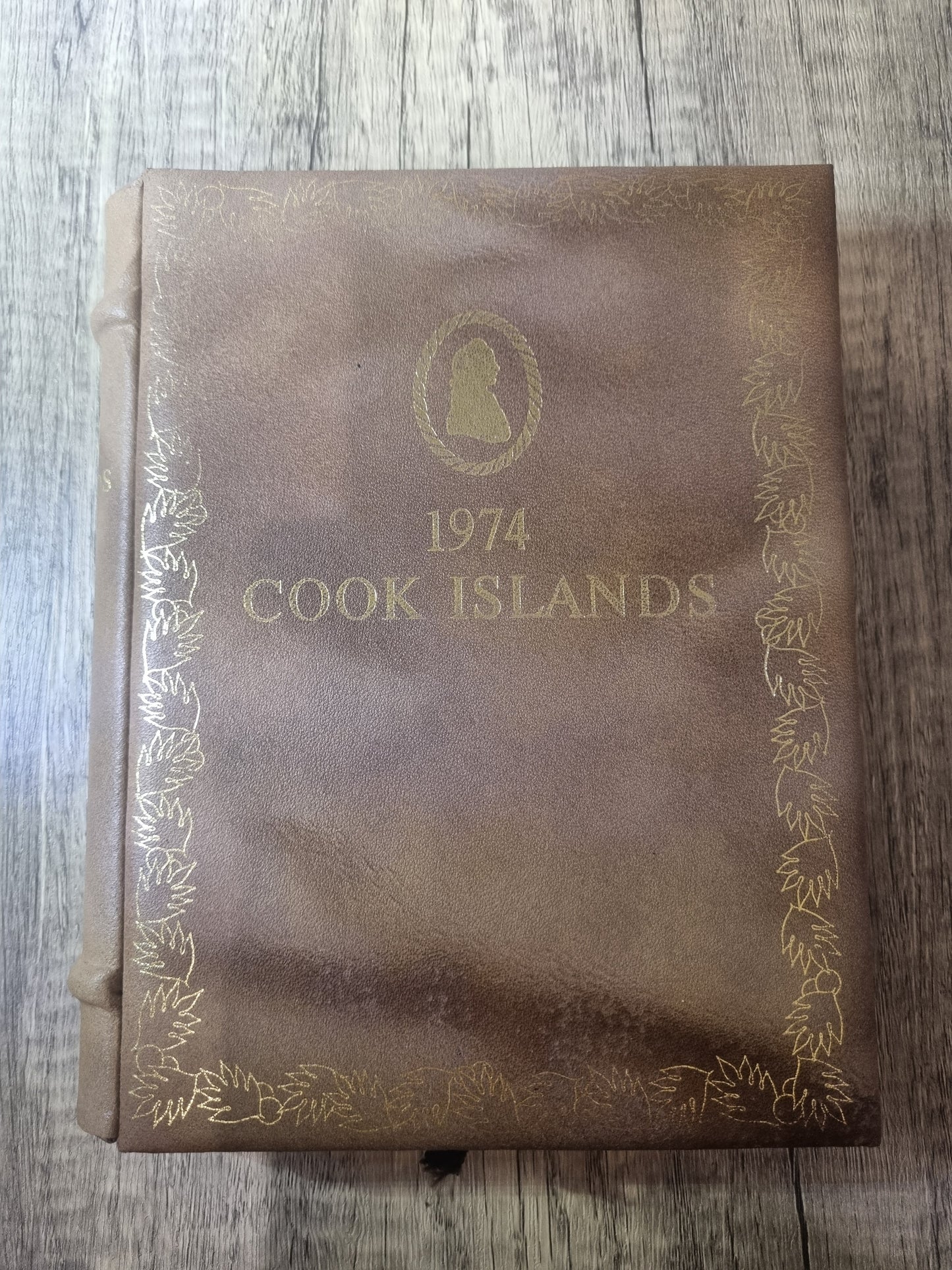 Cook Islands 1974 Proof and Silver Set (Leather Book)