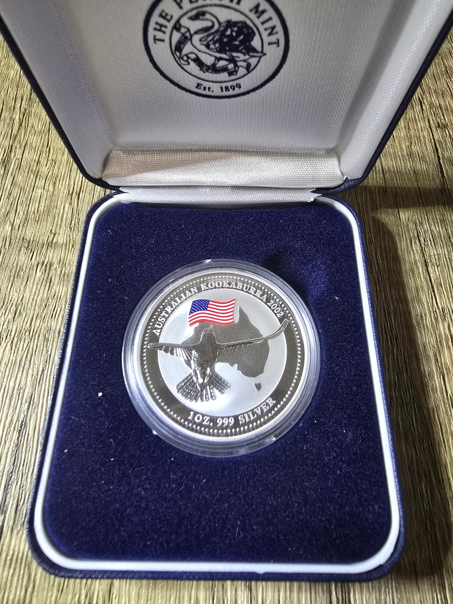 Kookaburra 1oz American Flag Privy 2001