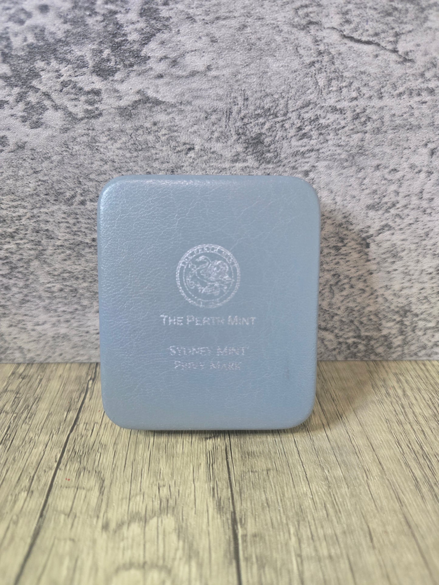 1998 Kookaburra 2oz St George-Dragon Privy insert