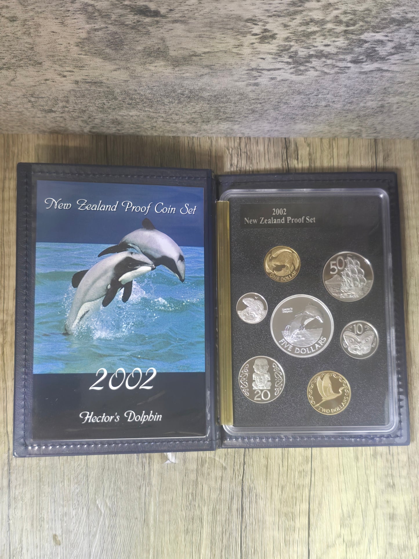 2002 Hector's Dolphin New Zealand Proof Set