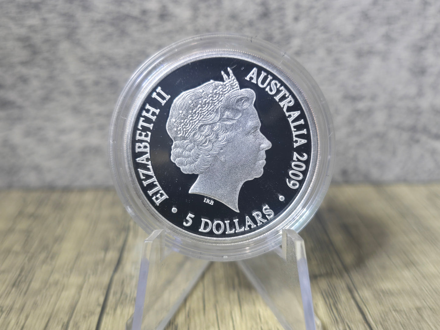 Polar Year Antartic Territory 2008 Hologram Explorers (36.31g)