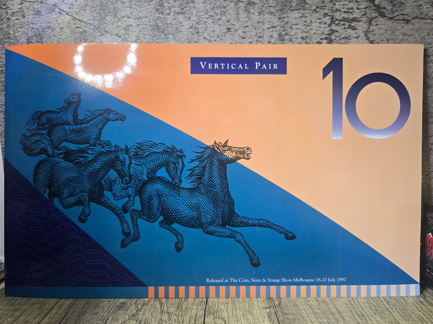 1997 $10 Verticle Pair NPA Folio (Black Serial)