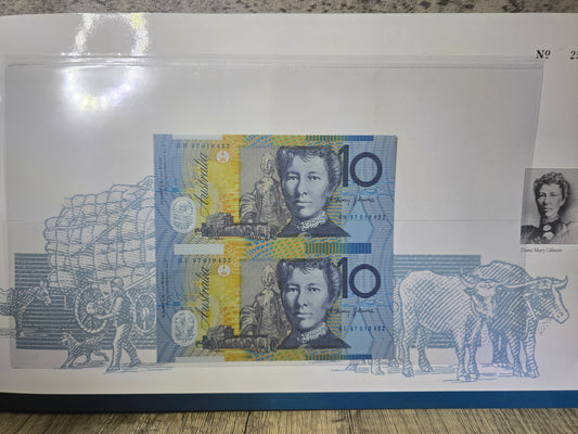 1997 $10 Verticle Pair NPA Folio (Black Serial)