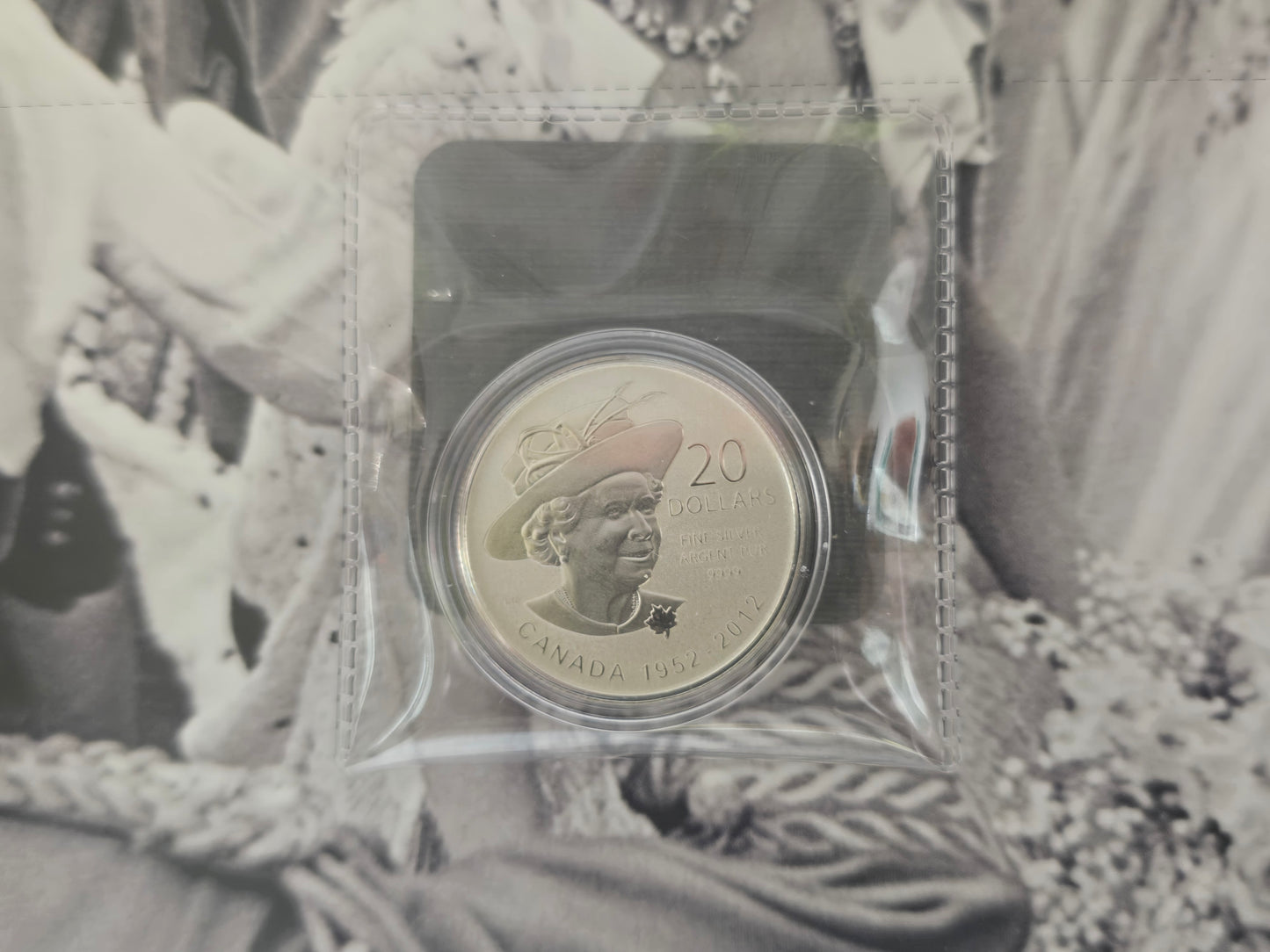 Canadian $20 Silver Queen Elizabeth II, 60 years in the making (1952-2012) 2012