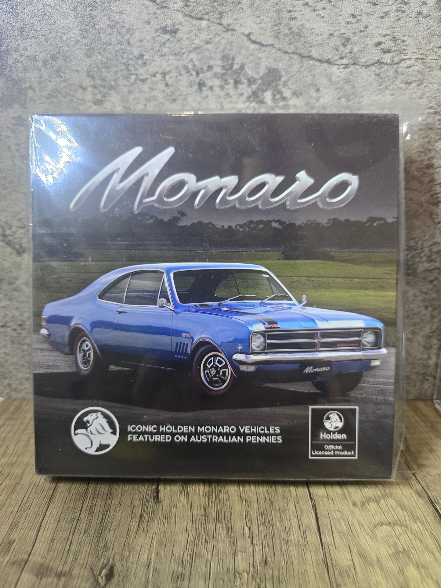 Holden Monaro, Enamelled Penny Set