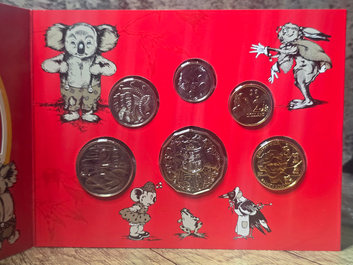 2011 Blinky Bill Baby UNC set