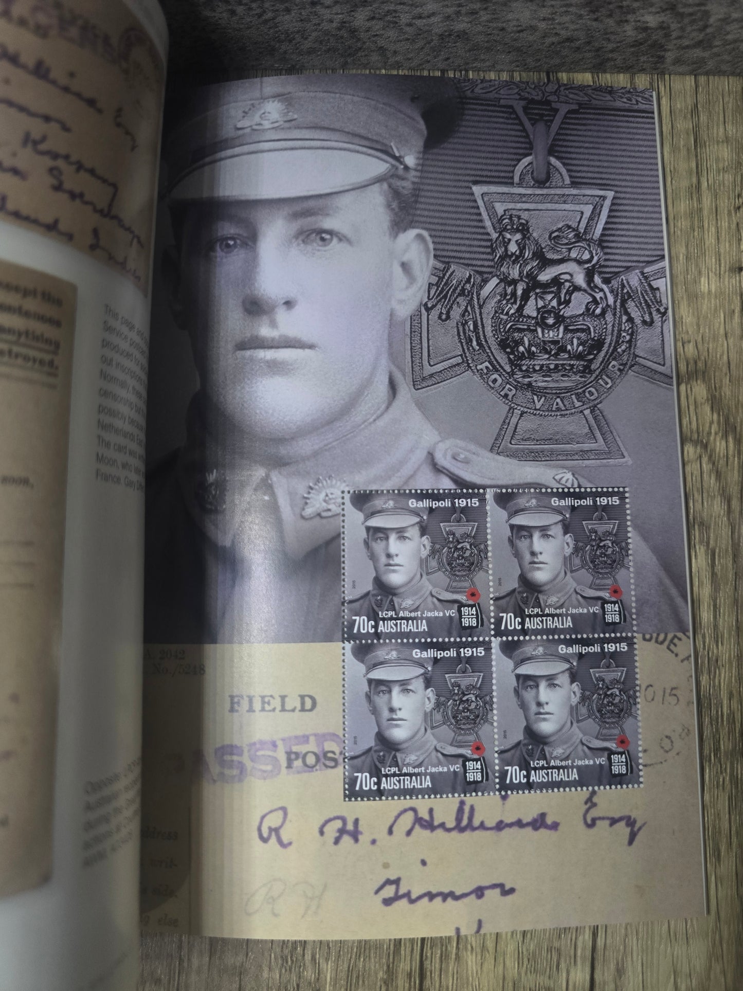 Ties To Home: The Post Office at Gallipoli, Prestige Stamp Booklet, Unused