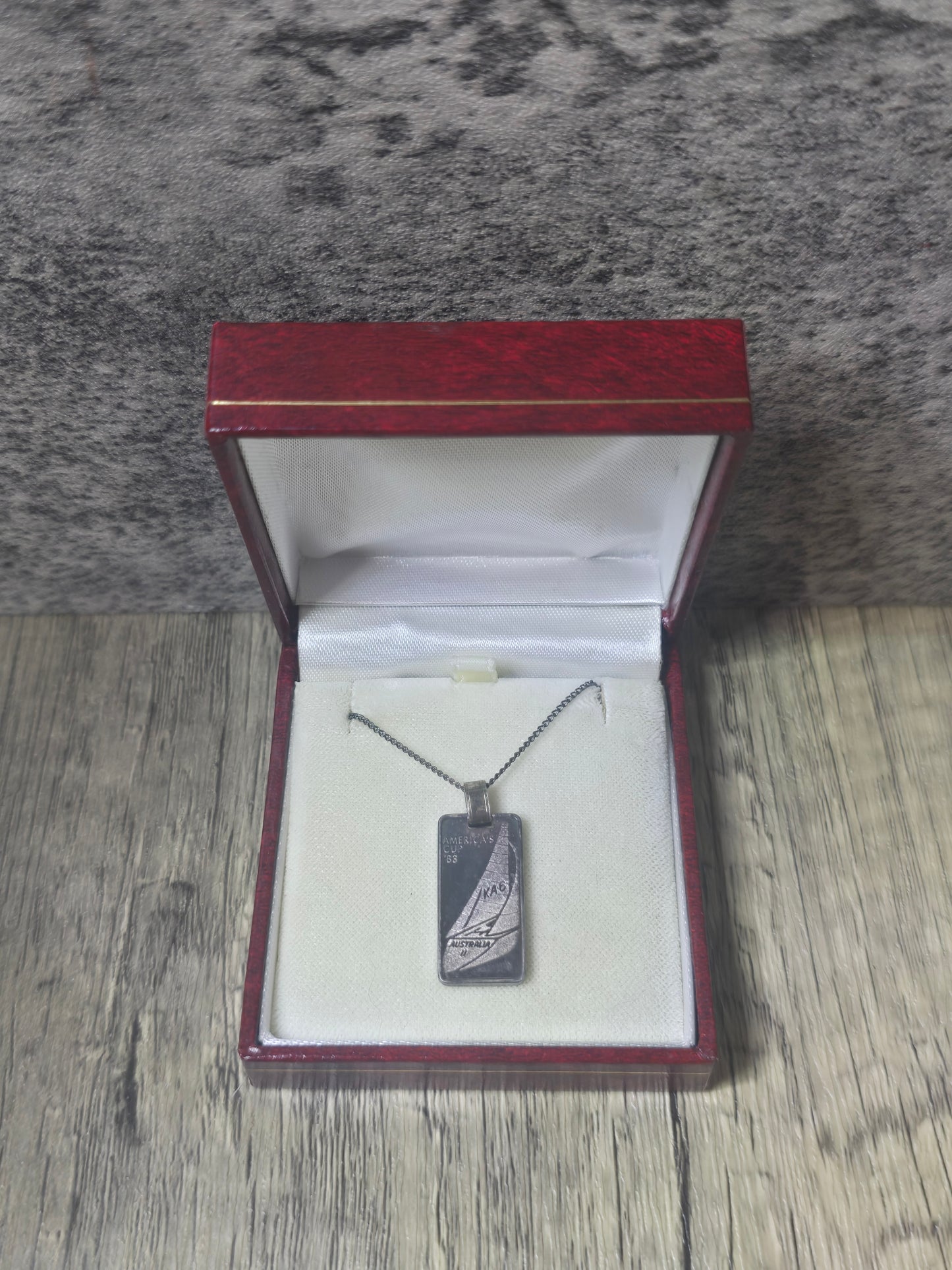 "We Did It", 1983 America's Cup Cragside .999 5g Silver Pendant Ingot, on chain