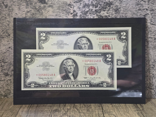 USA 1963 $2 Red Serial Star  Notes UNC (consecuative pair)