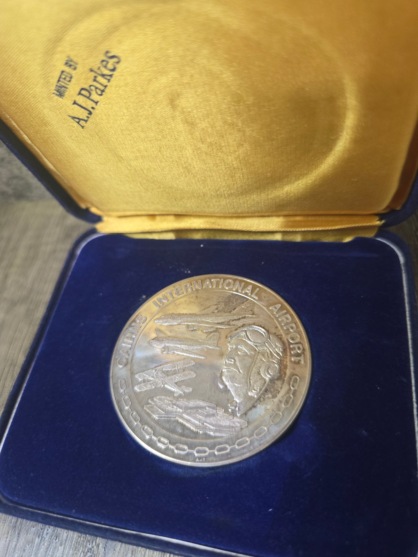 1984 Cairns International Airport Silver Medallion, Issued by: Cairns Port Authority, A.J. Parkes