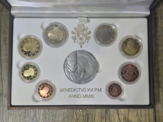 2011 Vatican Euro Proof 8 coin set