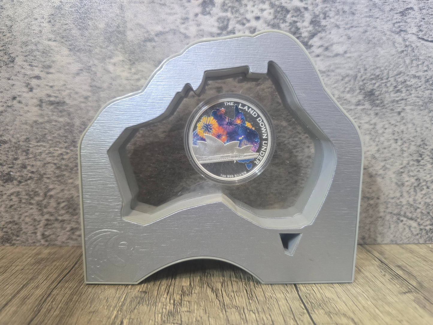 Land DownUnder Sydney Opera House 1oz proof 2013