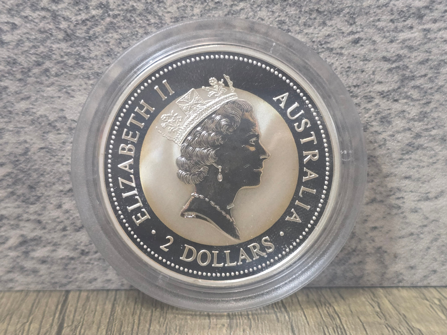 Kookaburra 2oz Sovereign Veilhead Privy NAA Sydney 1994