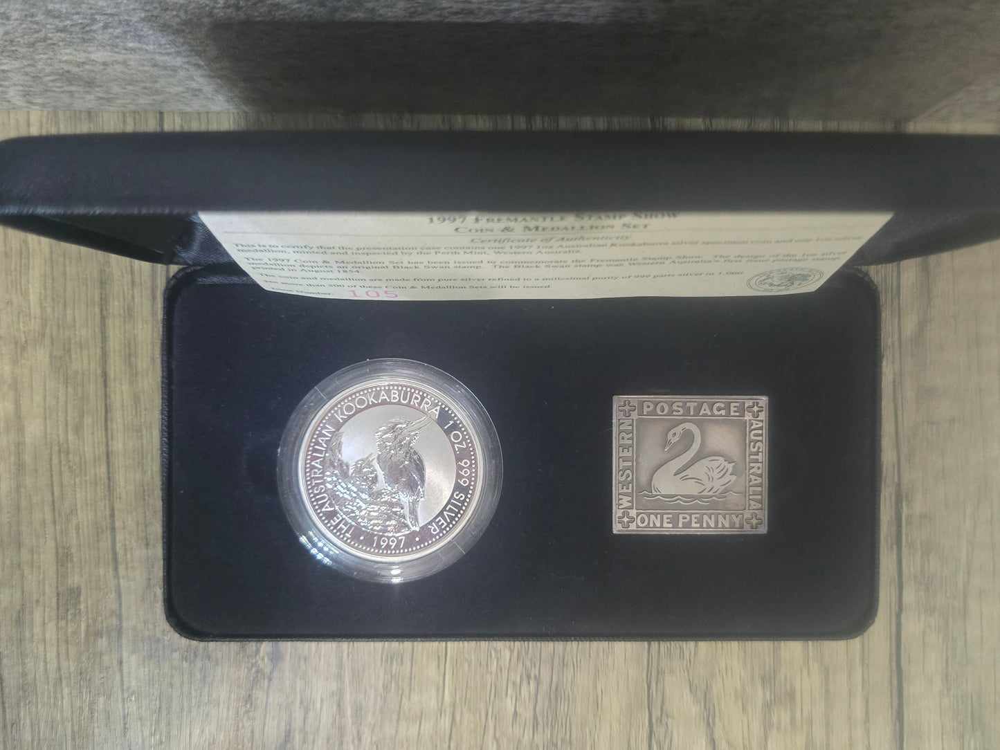 Kookaburra Fremante Stamp Show, 2oz Coin and Swan Medallion 1997