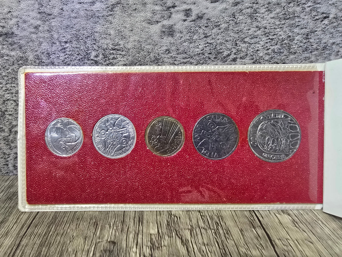 1975 Vatican UNC 5 coin set