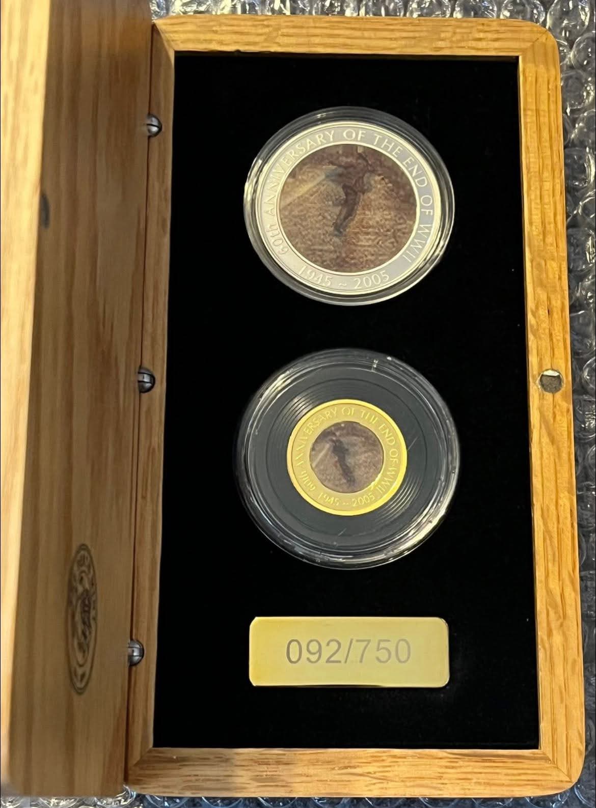60th Anniversary of End of WWII, 2005 - 2 coin proof set (gold / silver 1oz)