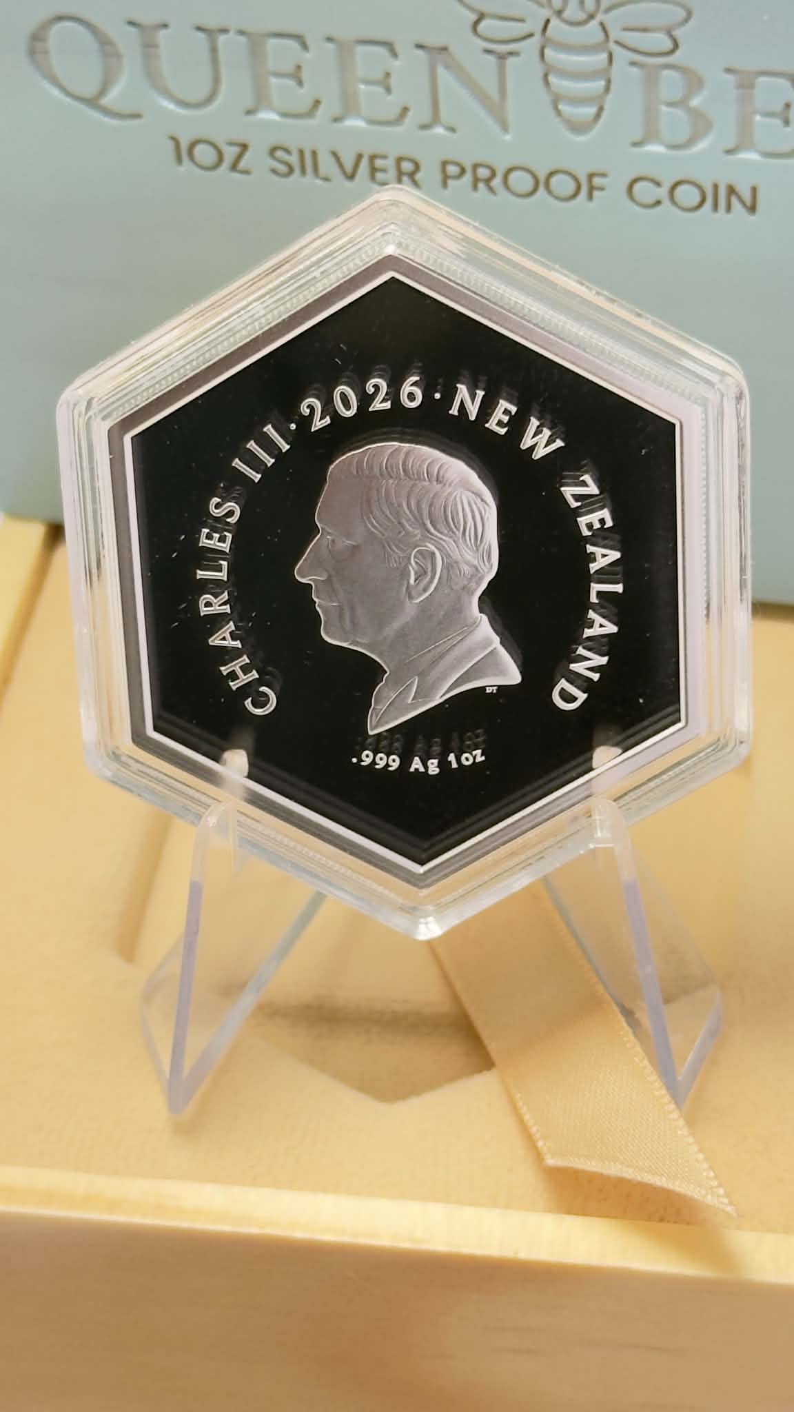 Queen Bee 1oz New Zealand 2026