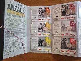 2015 ANZAC Remembers Folder (14 coin set / Herald Sun)